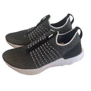 Nike Womens Black/White  React Phantom Run Flyknit 2  US 7 Comfort Stretch Light